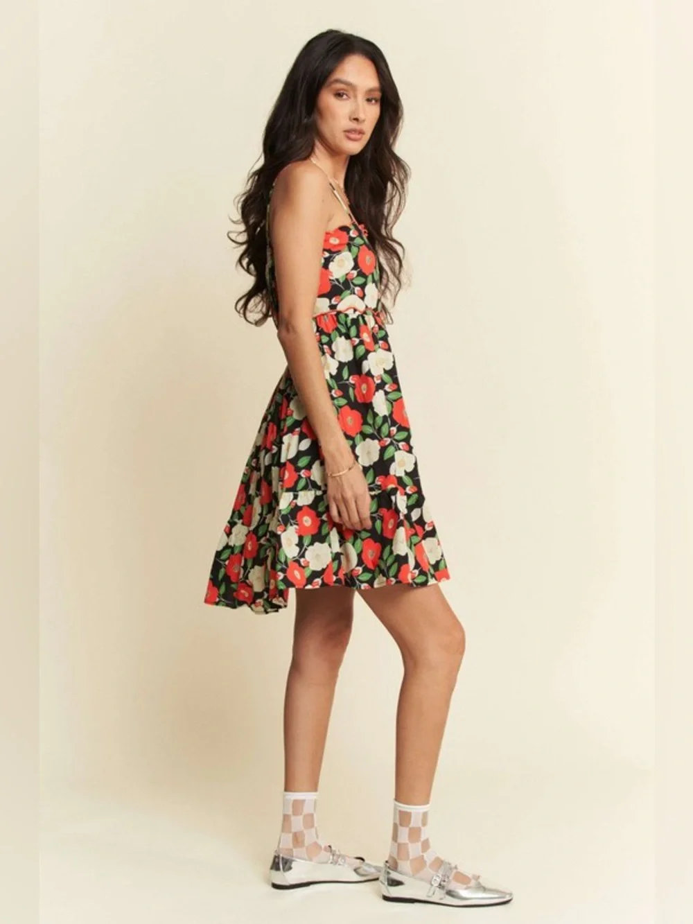 Davi & Dani Floral Scalloped Cutout Back Mini Dress🆕 - Picture 9 of 10